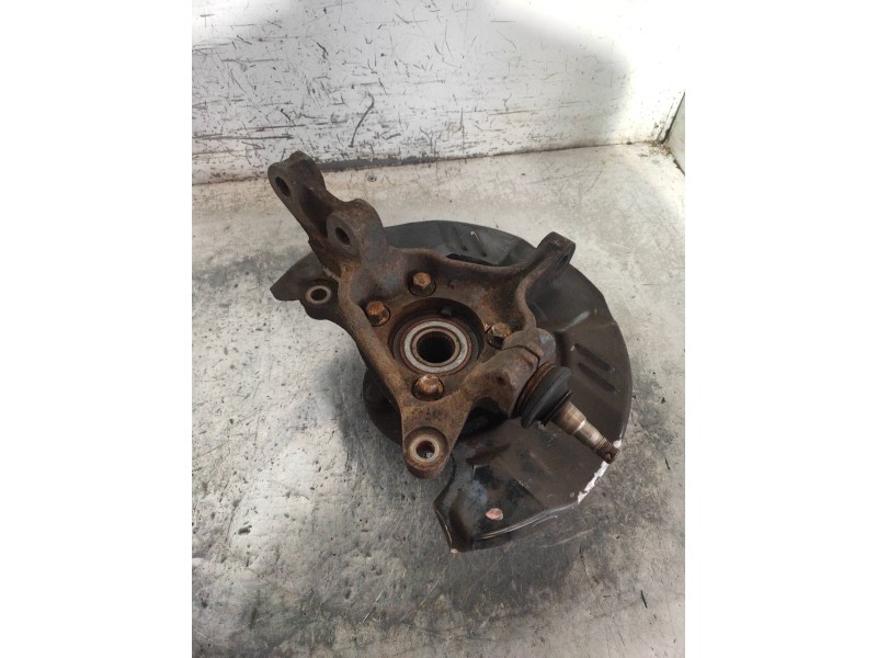 Recambio de mangueta delantera izquierda para subaru legacy lim. b14 limited referencia OEM IAM   