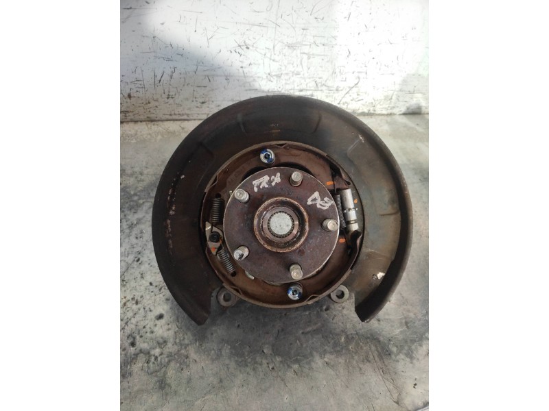 Recambio de mangueta trasera derecha para subaru legacy lim. b14 limited referencia OEM IAM   