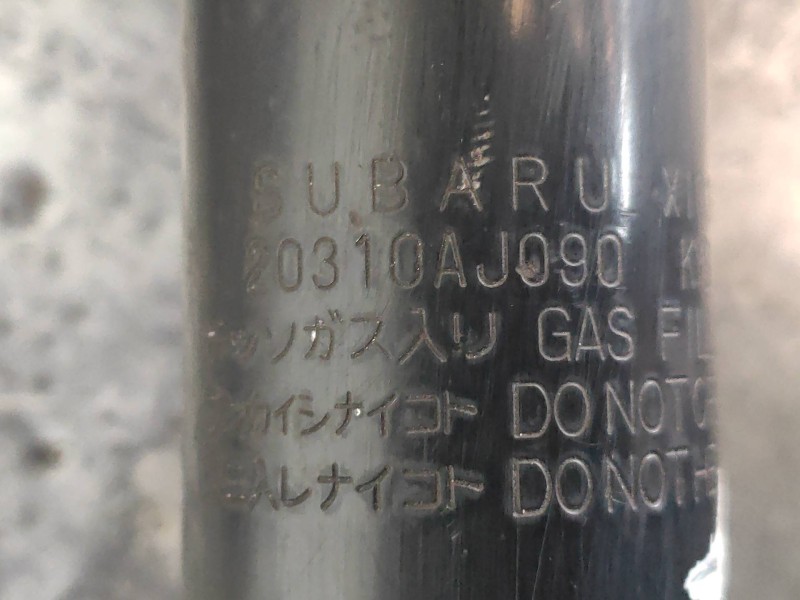 Recambio de amortiguador delantero izquierdo para subaru legacy lim. b14 limited referencia OEM IAM 20310AJ090  