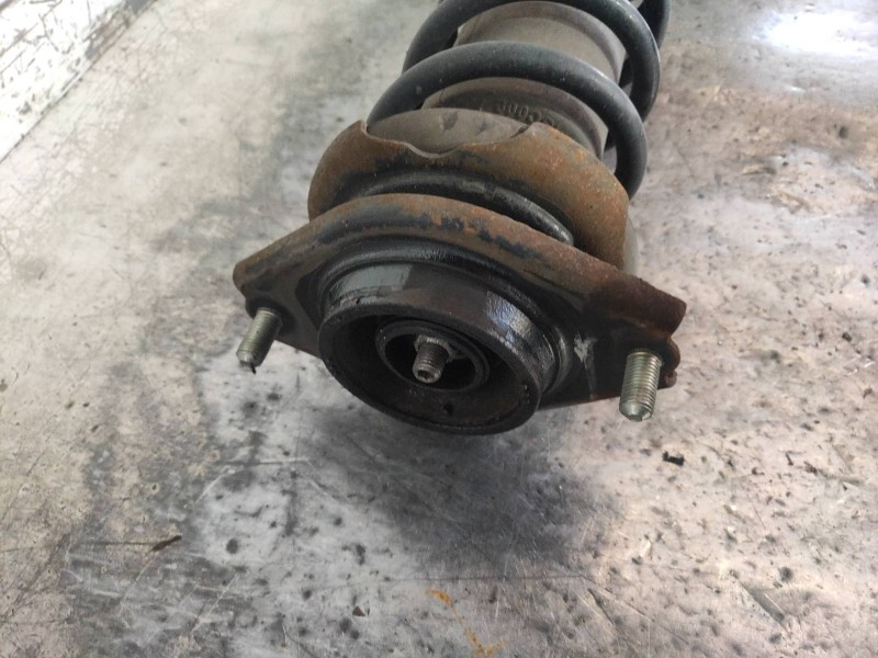 Recambio de amortiguador trasero derecho para subaru legacy lim. b14 limited referencia OEM IAM 20365AJ061  