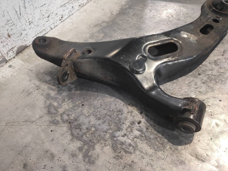 Recambio de brazo suspension inferior delantero derecho para subaru legacy lim. b14 limited referencia OEM IAM   
