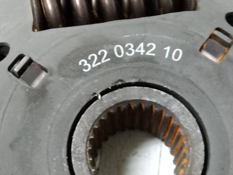 Recambio de kit embrague para renault megane ii berlina 5p referencia OEM IAM 322034210  