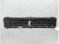 Recambio de rejilla delantera para peugeot 505 berlina 2.3 turbodiesel referencia OEM IAM    2