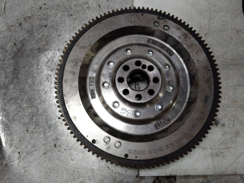 Recambio de kit embrague para land rover defender (ld) tdi 110 familiar (83kw) referencia OEM IAM    Recambio de kit embrague para land rover defender (ld) tdi 110 familiar (83kw) referencia OEM IAM