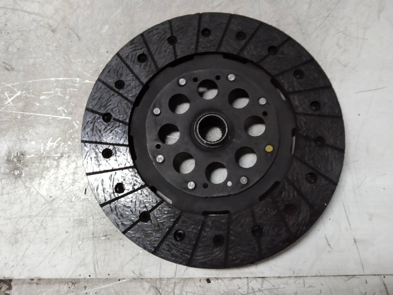 Recambio de kit embrague para land rover defender (ld) tdi 110 familiar (83kw) referencia OEM IAM    Recambio de kit embrague para land rover defender (ld) tdi 110 familiar (83kw) referencia OEM IAM