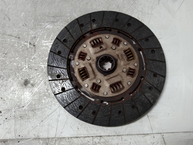 Recambio de kit embrague para santana 2.5 b dl t/d 2.5 dl referencia OEM IAM    Recambio de kit embrague para santana 2.5 b dl t/d 2.5 dl referencia OEM IAM