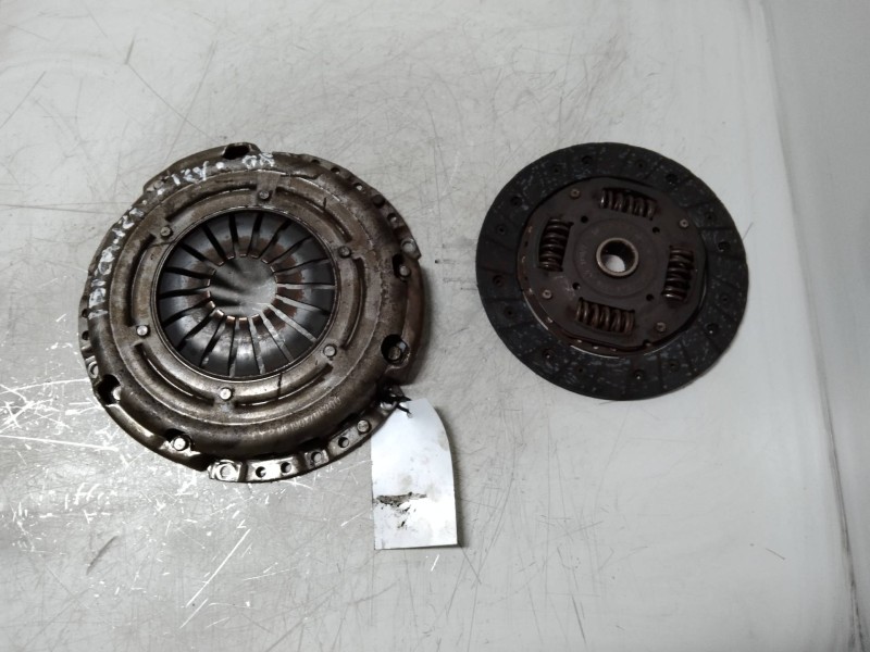 Recambio de kit embrague para seat ibiza (6j5) emoción referencia OEM IAM   