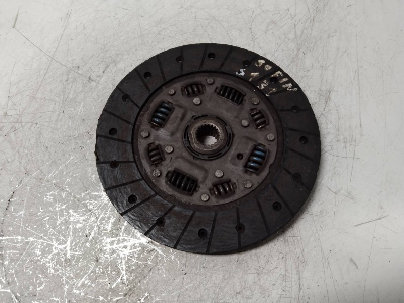 Recambio de kit embrague para seat 131 1.4 referencia OEM IAM   