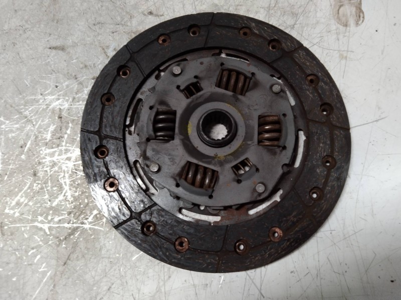 Recambio de kit embrague para seat malaga injektion kat referencia OEM IAM   