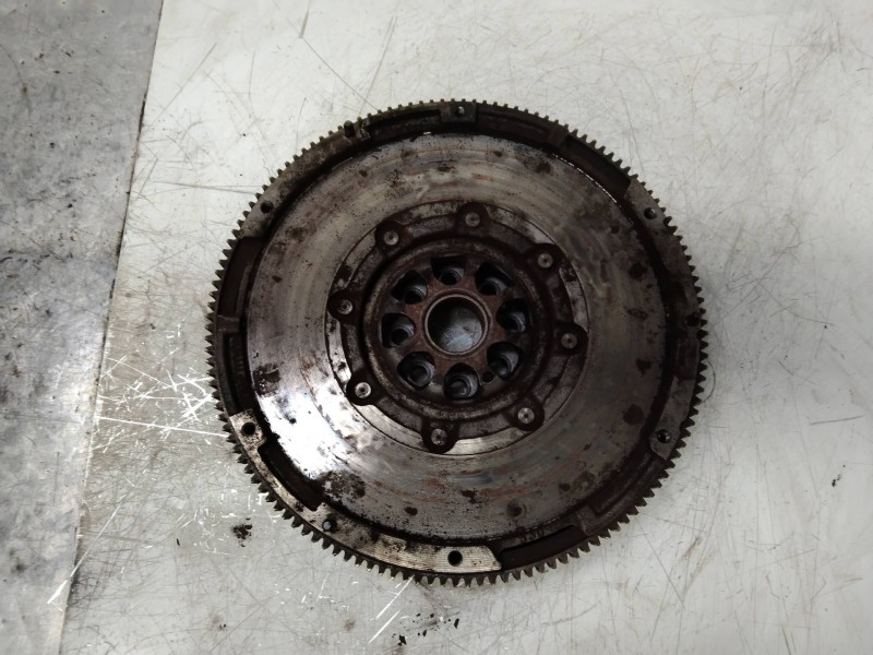 Recambio de volante motor para skoda octavia combi (1z5) scout 4x4 referencia OEM IAM   