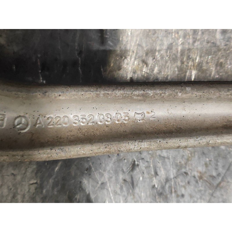 Recambio de brazo suspension superior trasero derecho para mercedes clase cl (w215) coupe 600 (215.378) referencia OEM IAM A2203