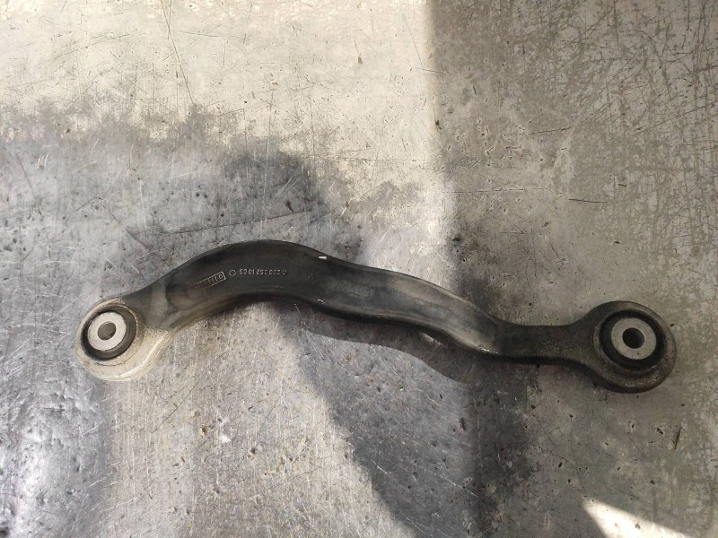 Recambio de brazo suspension superior trasero izquierdo para mercedes clase cl (w215) coupe 600 (215.378) referencia OEM IAM A22