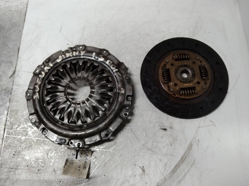 Recambio de kit embrague para suzuki jimny sn (fj) 1.5 ddis turbodiesel cat referencia OEM IAM   