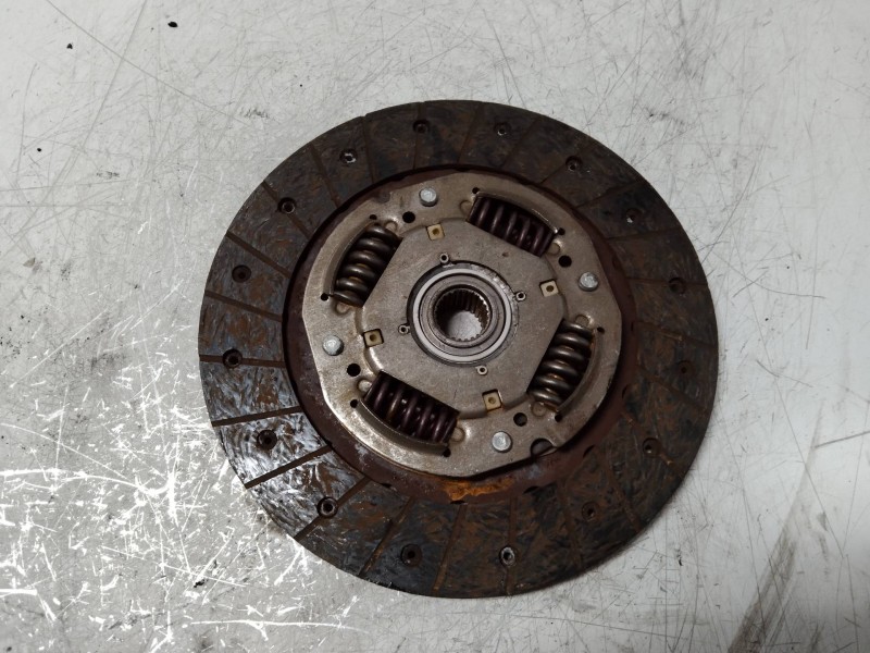 Recambio de kit embrague para suzuki jimny sn (fj) techo metálico referencia OEM IAM   