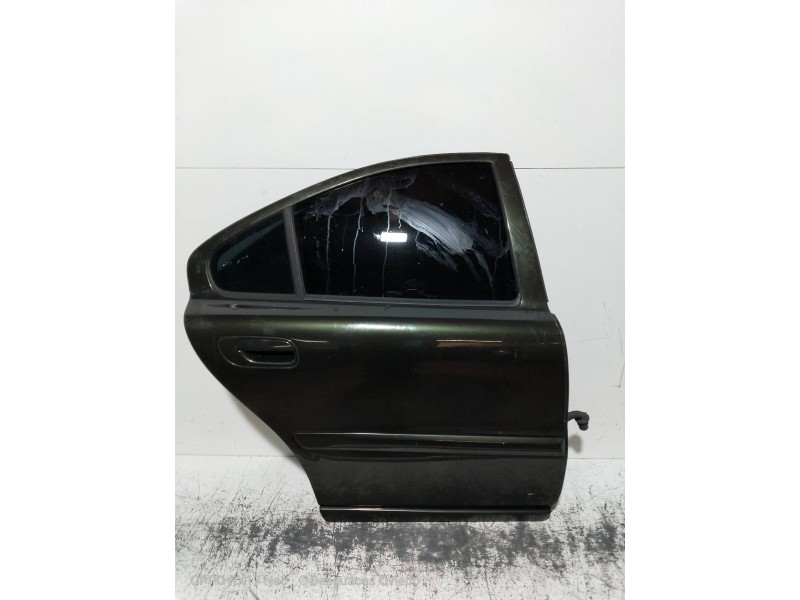 Recambio de puerta trasera derecha para volvo s60 berlina d5 referencia OEM IAM   4P