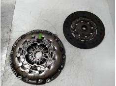 Recambio de kit embrague para toyota corolla (e15) 2.0 turbodiesel cat referencia OEM IAM 3125005120  