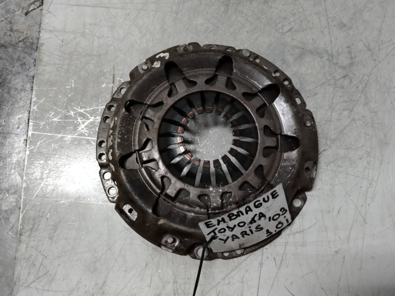 Recambio de kit embrague para toyota yaris (ncp1/nlp1/scp1) 1.0 terra referencia OEM IAM 312500D050  