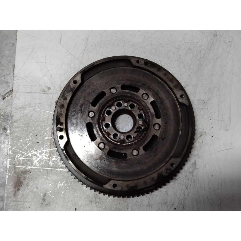 Recambio de volante motor para toyota corolla (e12) 2.0 d4-d linea terra sedán referencia OEM IAM   