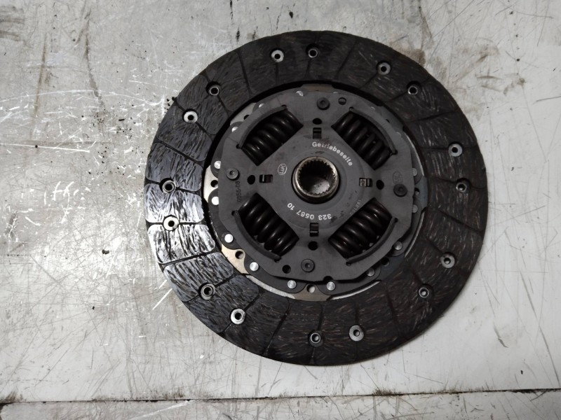 Recambio de kit embrague para volkswagen caddy ka/kb (2k) life referencia OEM IAM 323056710  