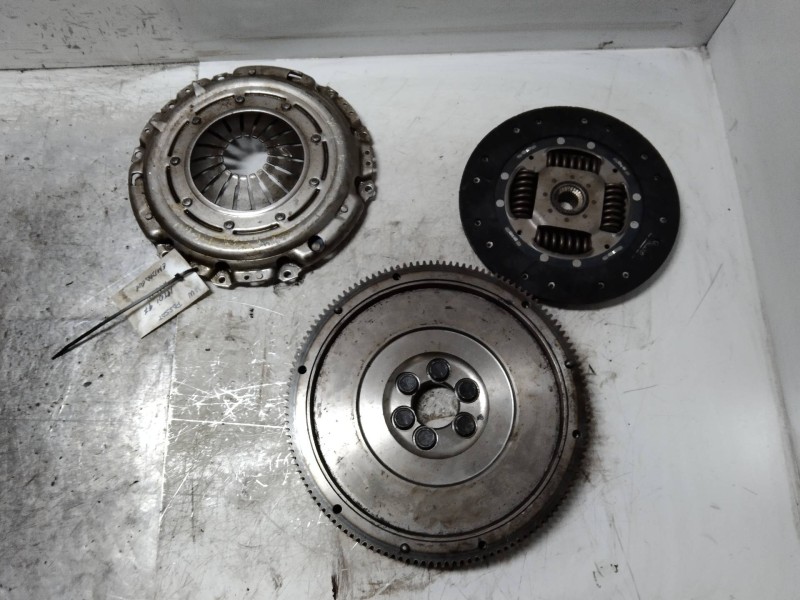 Recambio de kit embrague para volkswagen passat berlina (3b2) comfortline syncro / 4motion referencia OEM IAM   