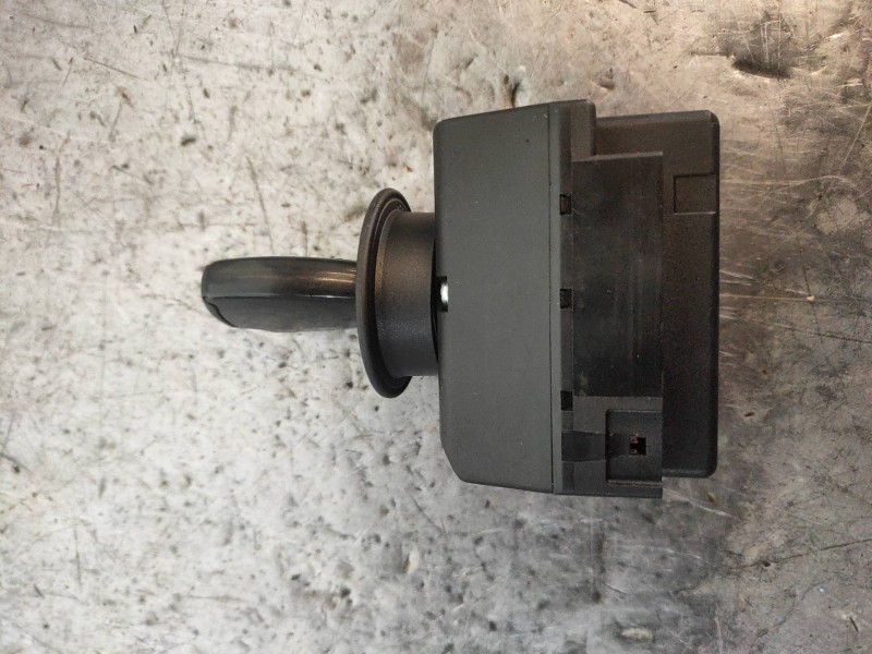 Recambio de conmutador de arranque para mercedes clase cl (w215) coupe 600 (215.378) referencia OEM IAM 2205450808 33001160 