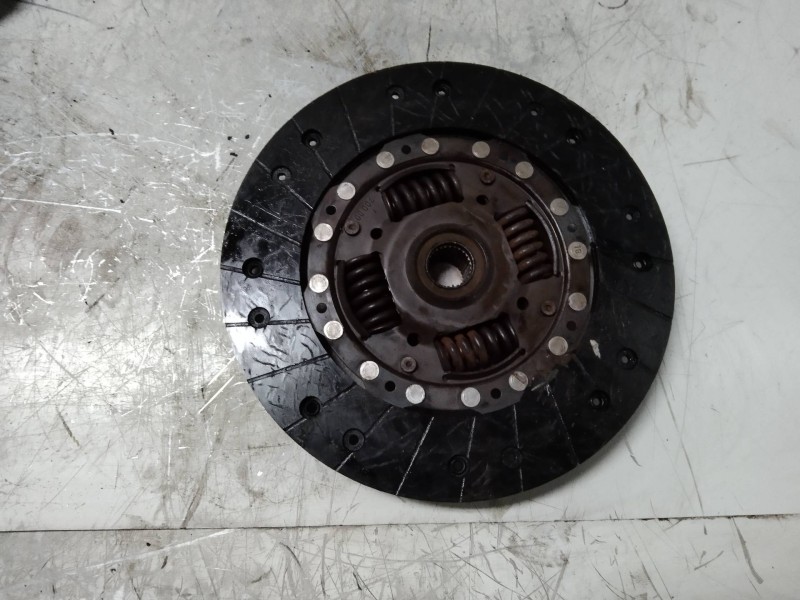 Recambio de kit embrague para volkswagen polo (9n1) 1.9 tdi referencia OEM IAM   