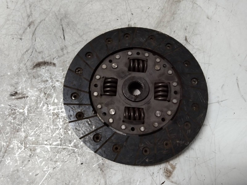 Recambio de kit embrague para volkswagen santana (327) cx referencia OEM IAM   