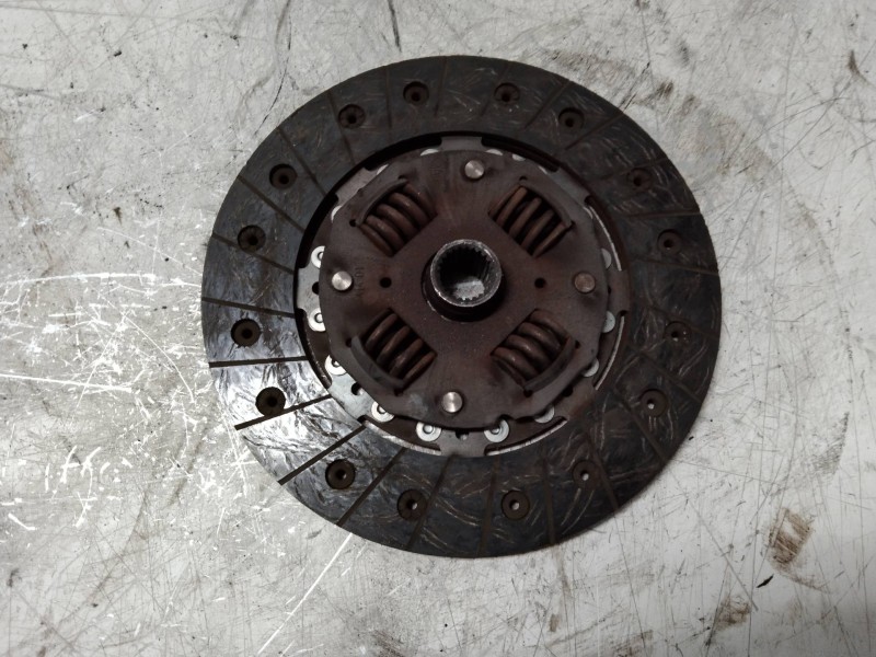 Recambio de kit embrague para volkswagen santana (327) cx referencia OEM IAM   