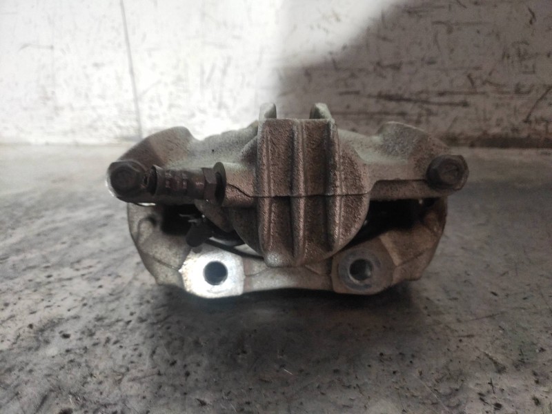 Recambio de pinza freno delantera izquierda para peugeot 208 style referencia OEM IAM 9805497680  