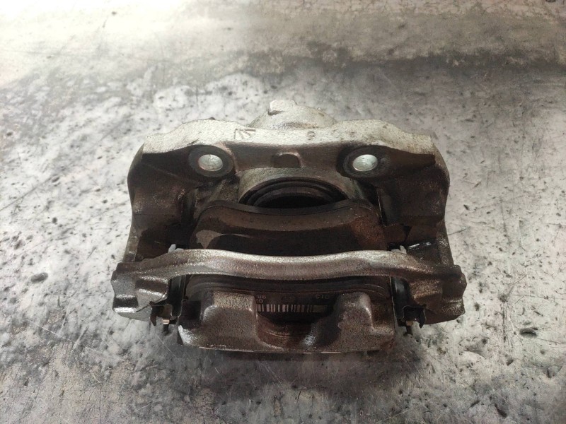 Recambio de pinza freno delantera izquierda para peugeot 208 style referencia OEM IAM 9805497680  