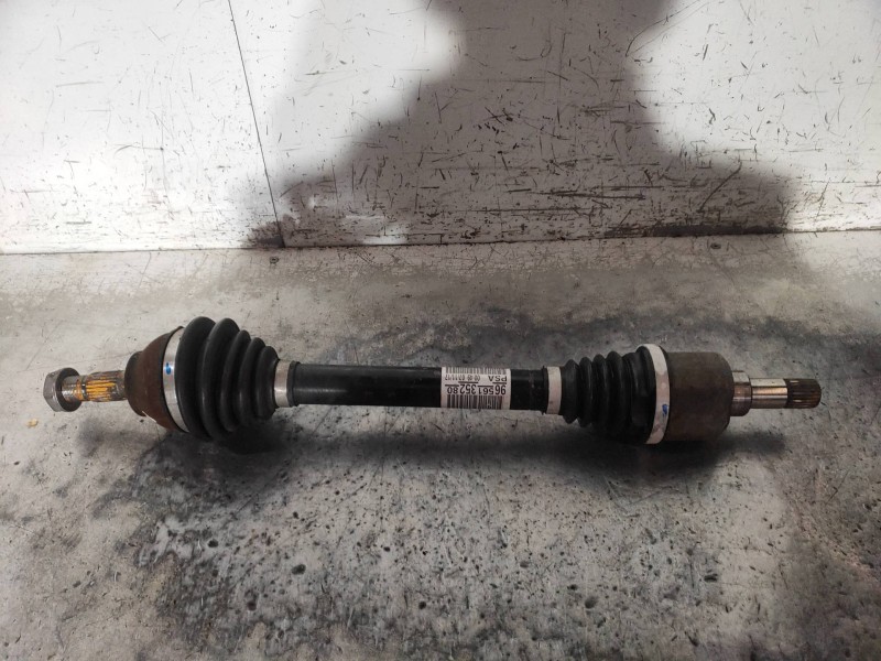 Recambio de transmision delantera izquierda para peugeot 208 style referencia OEM IAM 9656135280  