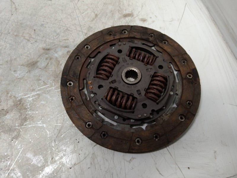 Recambio de kit embrague para volvo serie 850 2.5 20v berlina referencia OEM IAM 323034610  