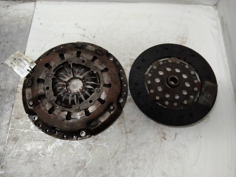 Recambio de kit embrague para volvo v40 familiar 2.0 turbo cat referencia OEM IAM   