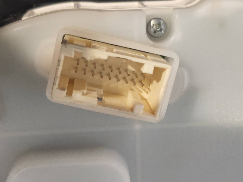 Recambio de cuadro instrumentos para peugeot 208 style referencia OEM IAM 9822621580  