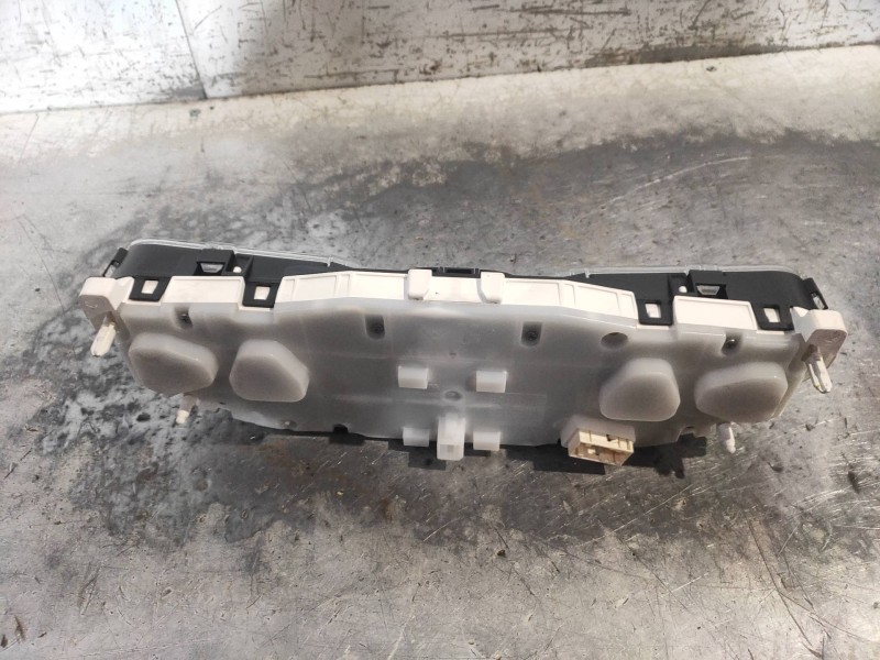 Recambio de cuadro instrumentos para peugeot 208 style referencia OEM IAM 9822621580  