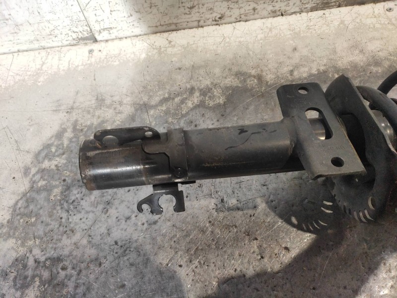 Recambio de amortiguador delantero derecho para volkswagen polo (6c1) fresh bluemotion referencia OEM IAM 6C0413031AJ  