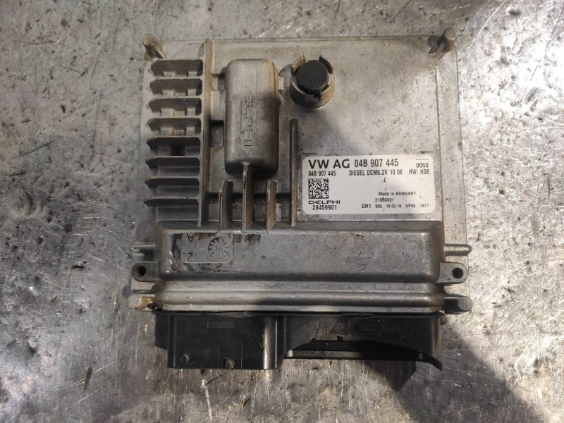 Recambio de centralita motor uce para volkswagen polo (6c1) fresh bluemotion referencia OEM IAM 28459901 04B907445 