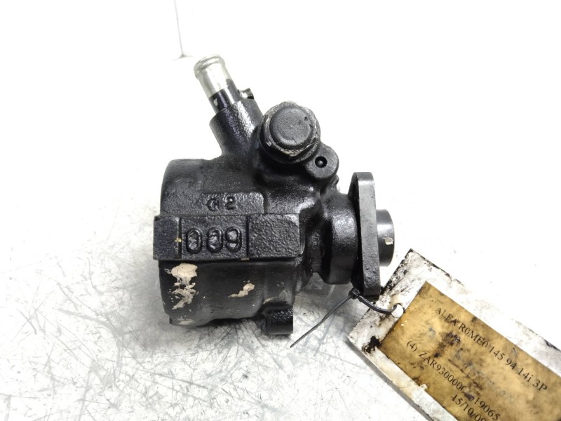 Recambio de bomba direccion para alfa romeo 145 1.4 cat referencia OEM IAM 46413329  