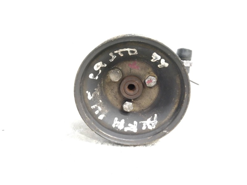 Recambio de bomba direccion para alfa romeo 145 1.9 jtd referencia OEM IAM 26078496  