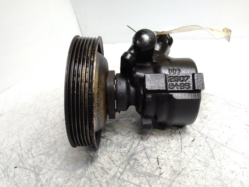 Recambio de bomba direccion para alfa romeo 145 1.9 jtd referencia OEM IAM 26078496  