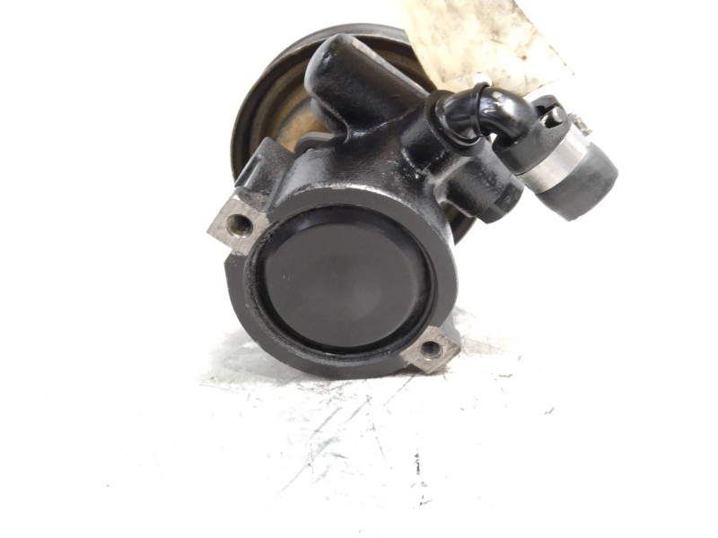 Recambio de bomba direccion para alfa romeo 145 1.9 jtd referencia OEM IAM 26078496  