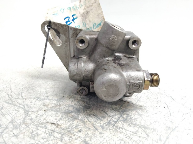 Recambio de bomba direccion para alfa romeo 164 2.0 v6 turbo referencia OEM IAM 7681955256 6534124 