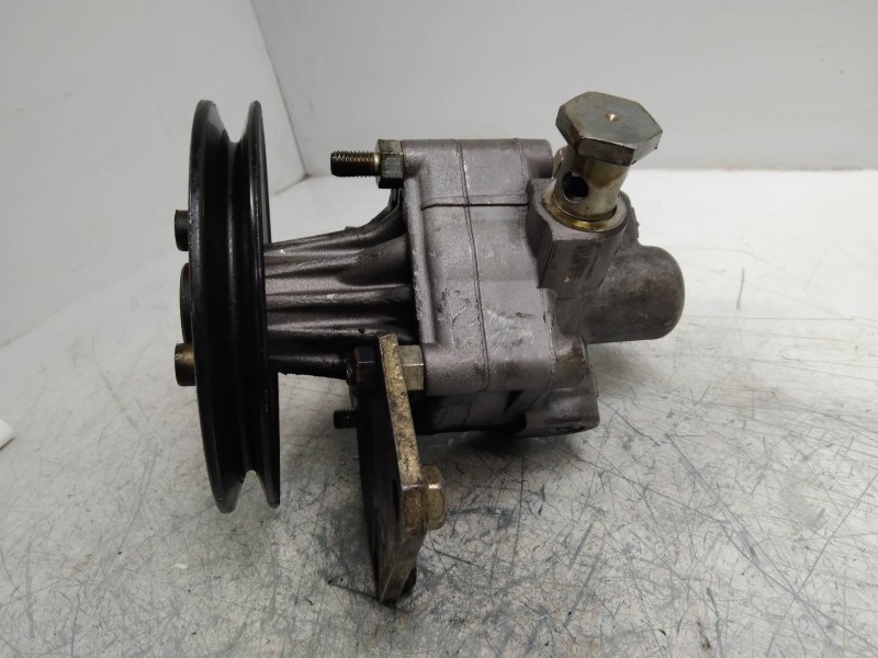 Recambio de bomba direccion para audi 80 1.9 tdi referencia OEM IAM 7681955264 7466915 