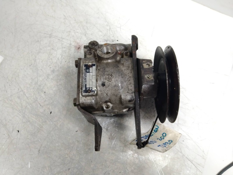 Recambio de bomba direccion para audi 200 (447) 2.2 turbo referencia OEM IAM 7671955142  