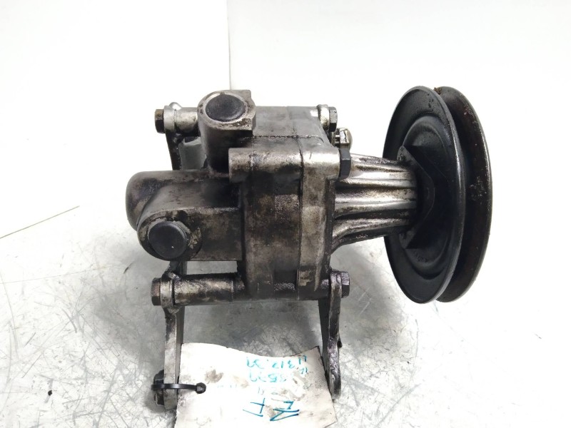 Recambio de bomba direccion para bmw serie 7 (e32) 3.0 cat referencia OEM IAM 7682955102 1131239 