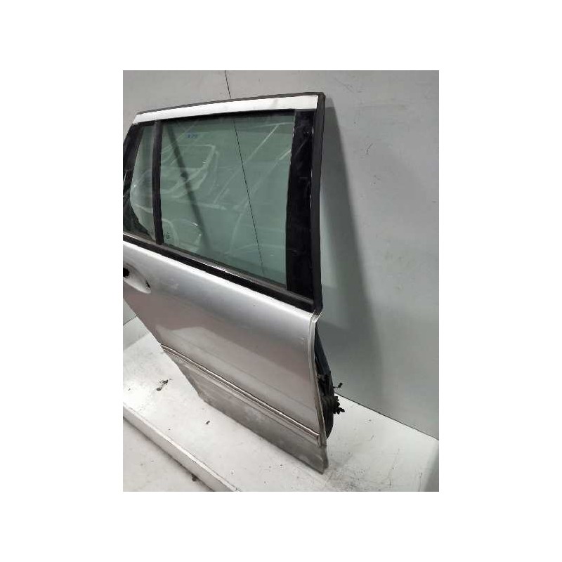 Recambio de puerta trasera derecha para mercedes clase c (w203) familiar 2.2 cdi cat referencia OEM IAM  5P 