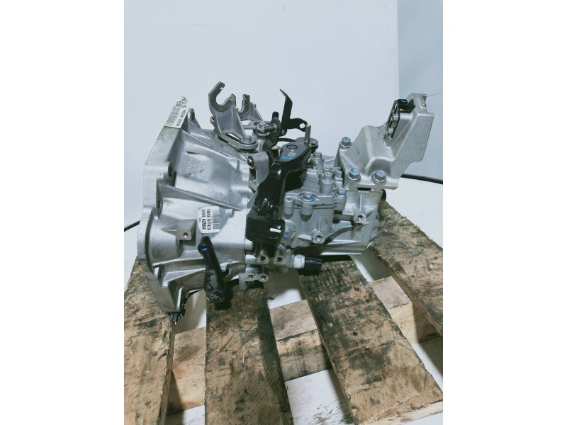 Recambio de caja cambios para kia rio (yb) attract referencia OEM IAM 5TE3GW A42504 