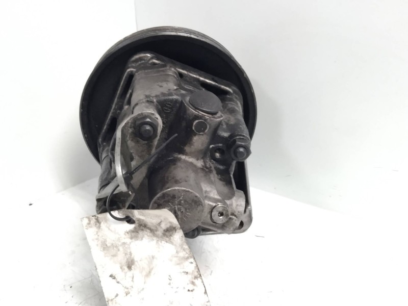 Recambio de bomba direccion para bmw serie 5 berlina (e34) 2.0 24v referencia OEM IAM 863300  