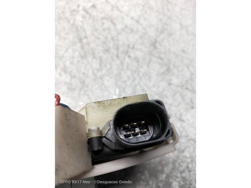 Recambio de motor cierre centralizado trasero izquierdo para skoda superb (3u4) classic referencia OEM IAM   4P