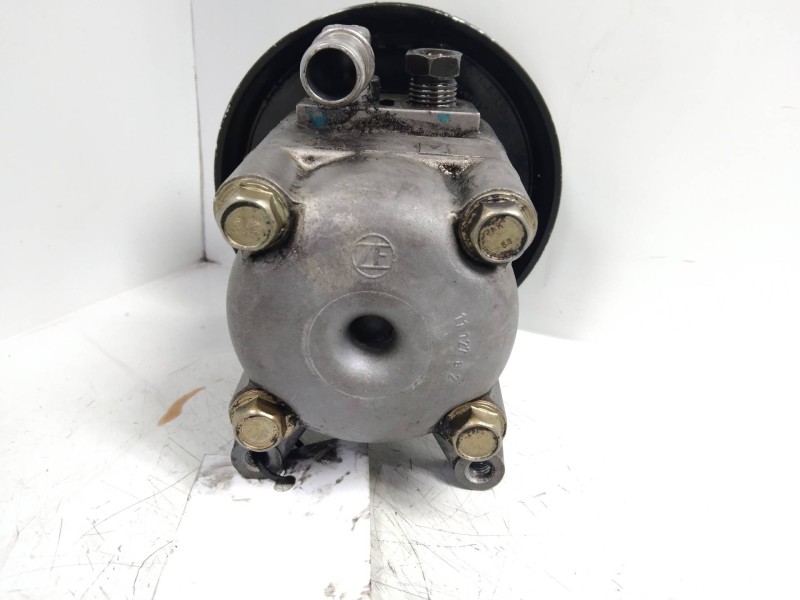 Recambio de bomba direccion para bmw serie 3 coupe (e46) 318 ci referencia OEM IAM 6750111B 7613955116 